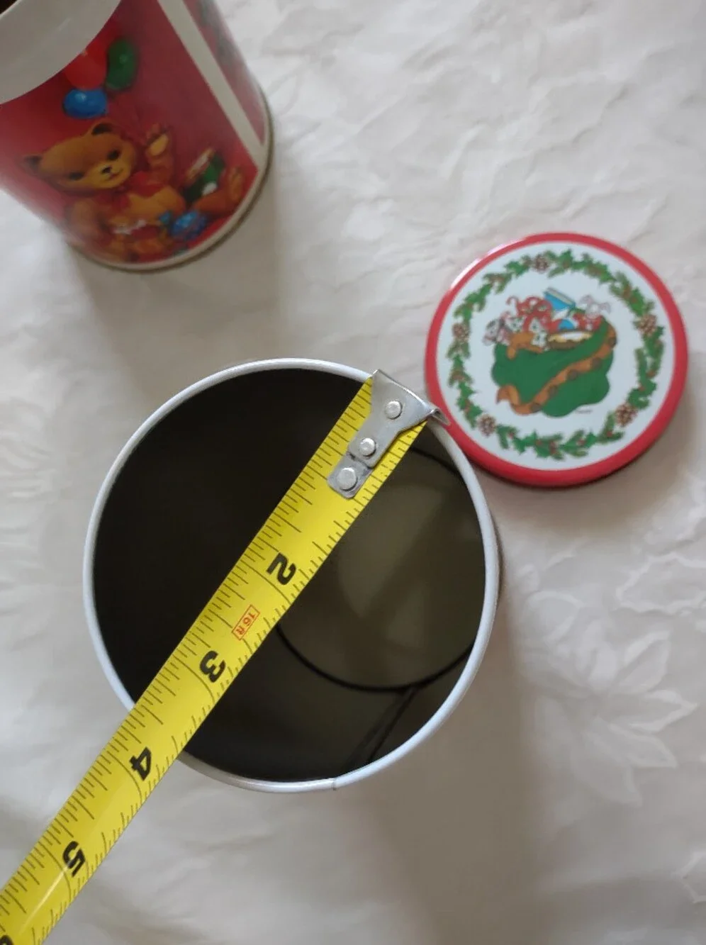 Vintage Teddy Bear Holiday Tin Cans With Lid